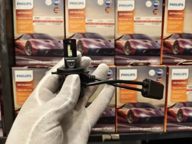 طقم ليد PHILIPS اصلي H4