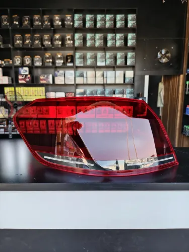 مرسيدس E200 W212 خلفي